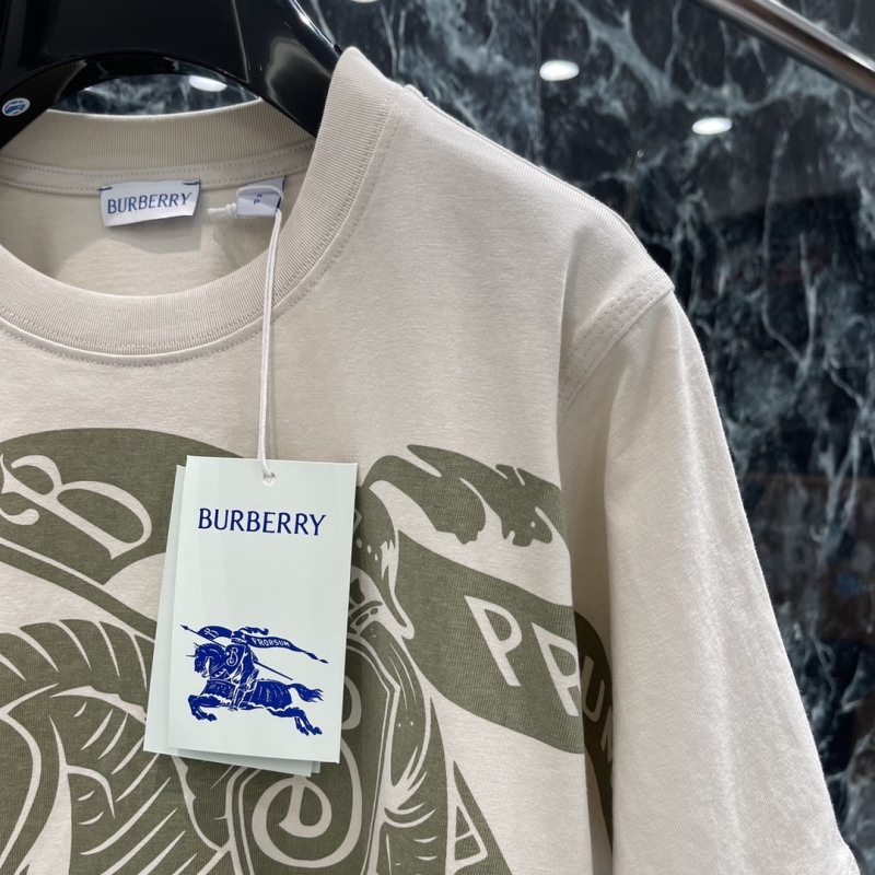 Burberry T-Shirts